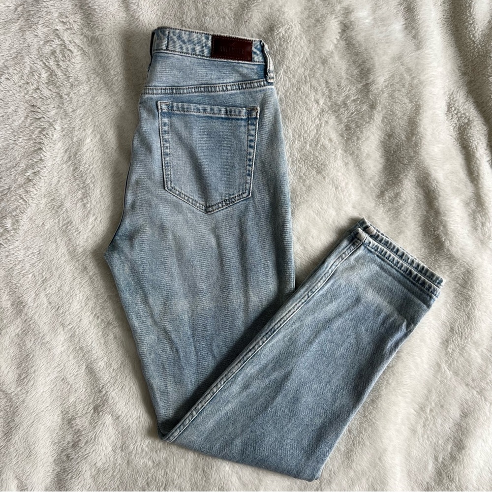 2 / $30!!! 🆕 Hollister Ultra High-Rise Mom Jean (NWOT)